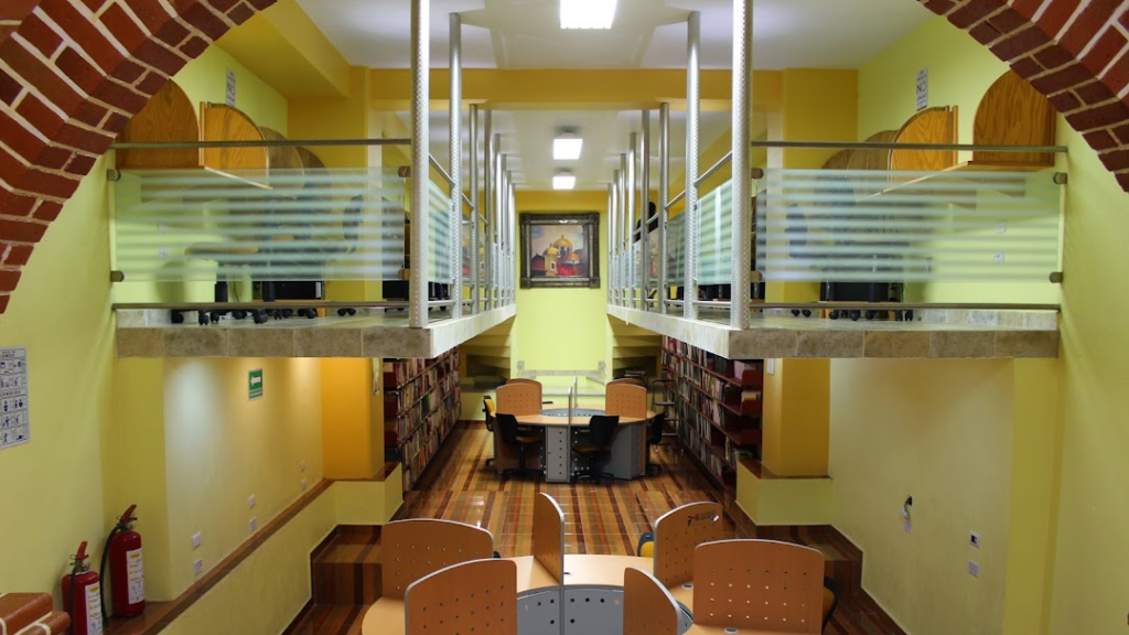 estudiar psicologia en puebla biblioteca de la universidad Carl Rogers