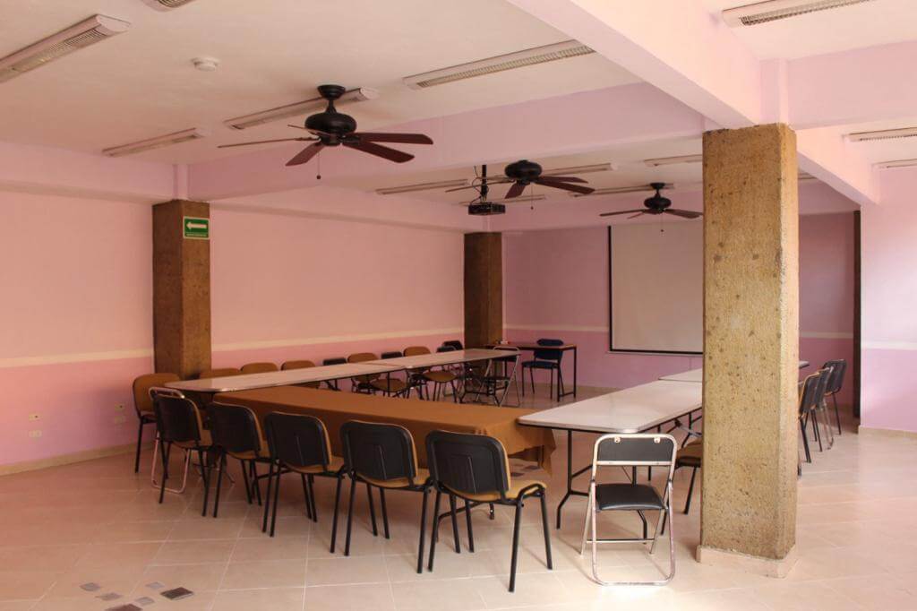 rentar espacio de conferencia