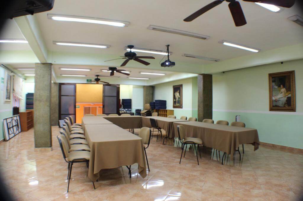 se renta espacio puebla