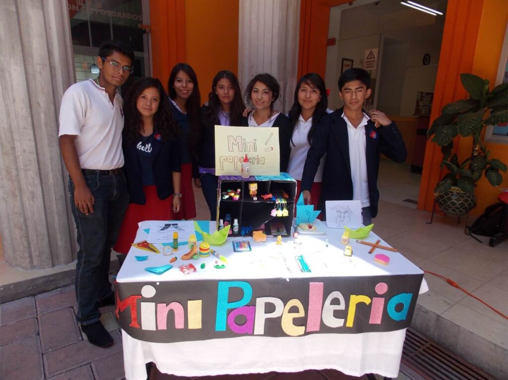 mini papeleria bachillerato Carl Rogers